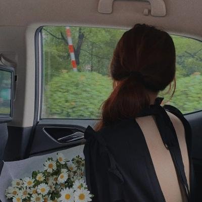 网红圈表情包火出圈，72小时内幕曝光，服务器被挤瘫痪